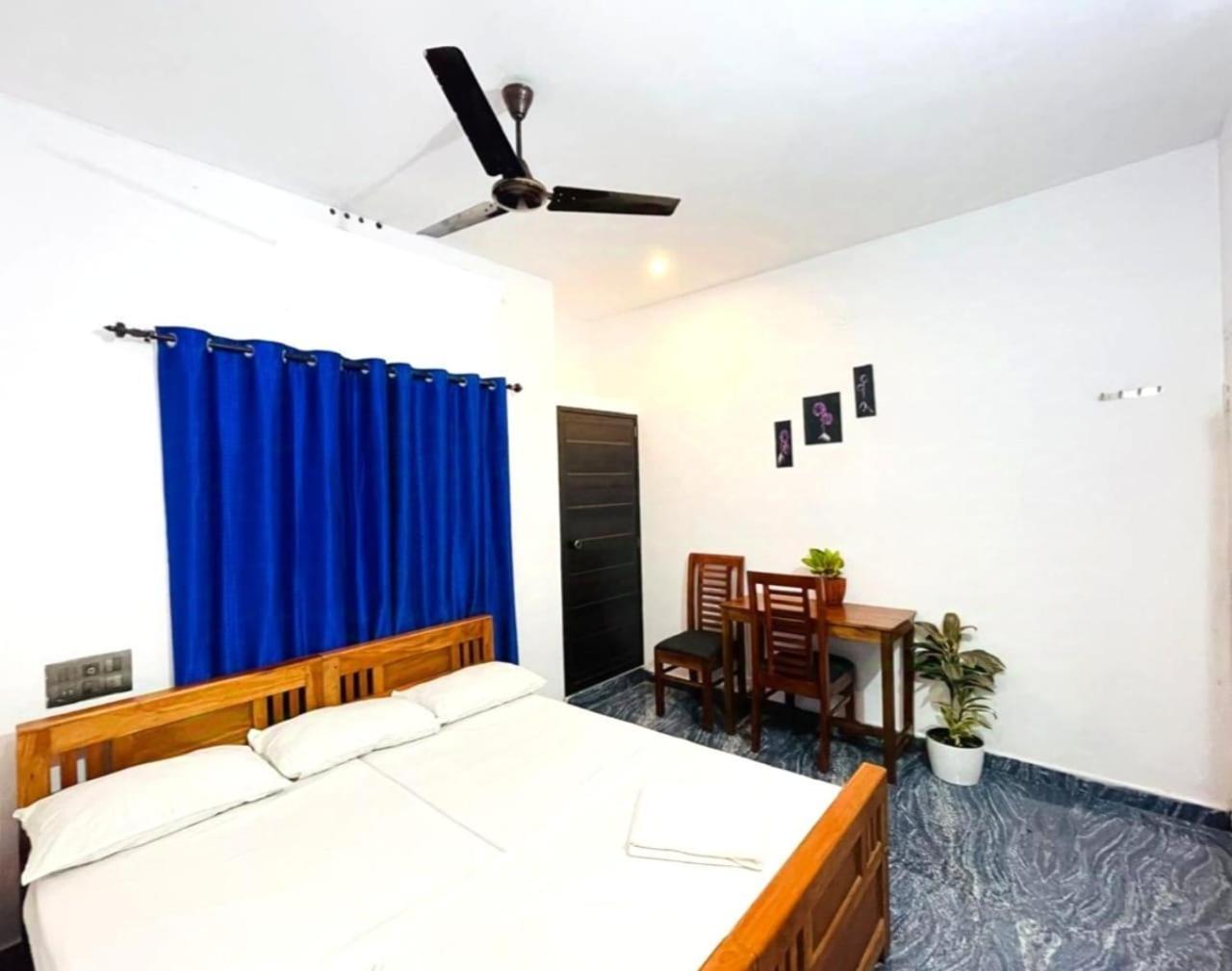 Raelyn'S Homestay Kochi Bilik gambar